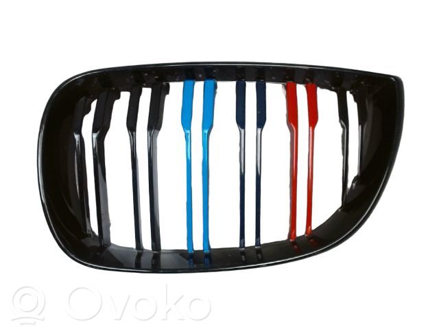 BMW 1 E81 E87 Grilă radiator față 