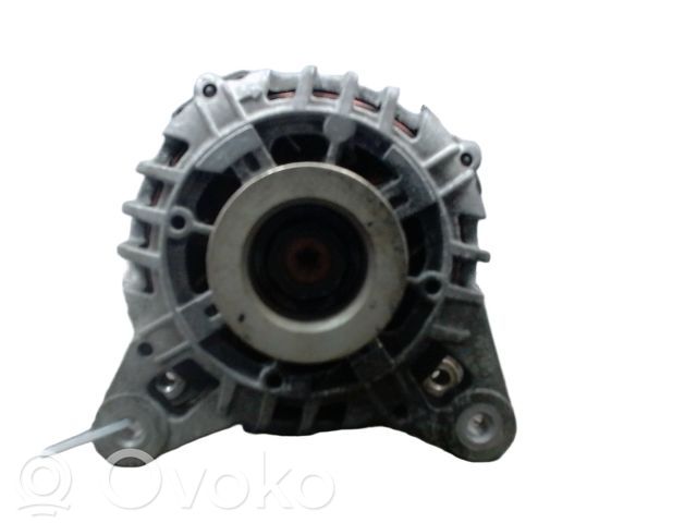 Renault Clio III Generator/alternator 
