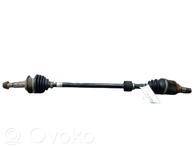 Toyota Yaris Półoś przednia 