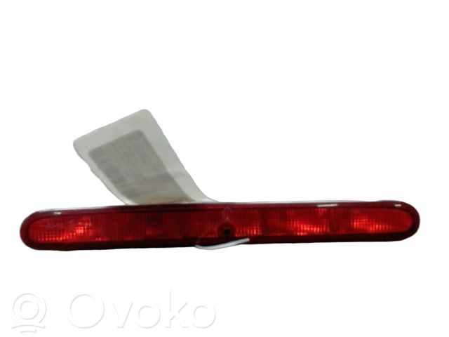 Peugeot 206+ Trzecie światło stop 