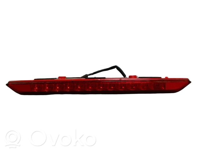 KIA Ceed Third/center stoplight 