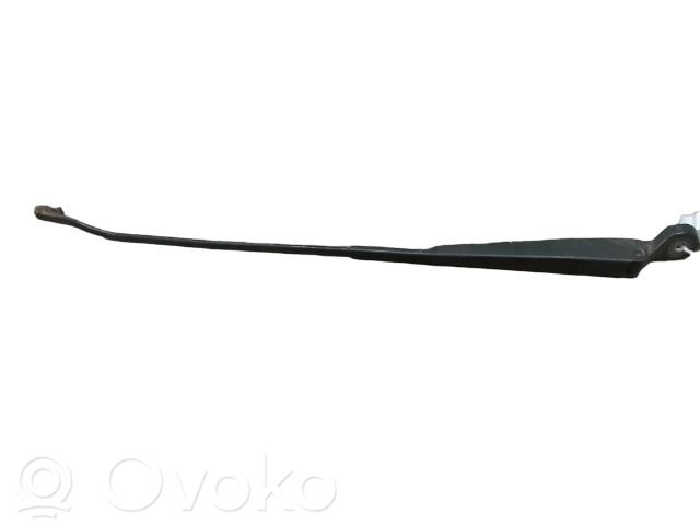 Renault Clio II Front wiper blade arm 