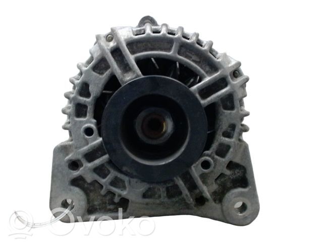 Renault Clio III Generatore/alternatore 