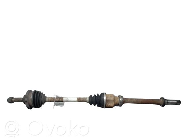 Peugeot 206+ Półoś przednia 