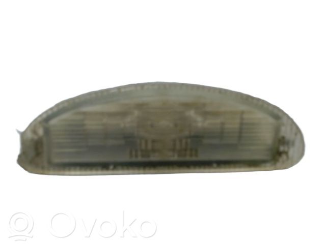 Renault Clio II Lampa oświetlenia tylnej tablicy rejestracyjnej 