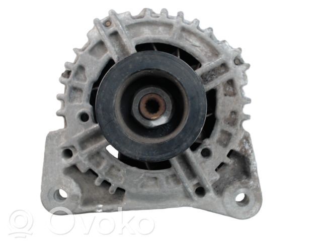 Renault Clio III Generatore/alternatore 