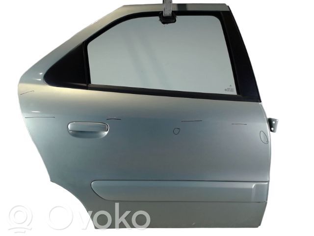 Puerta trasera   9008F8,9008F8
