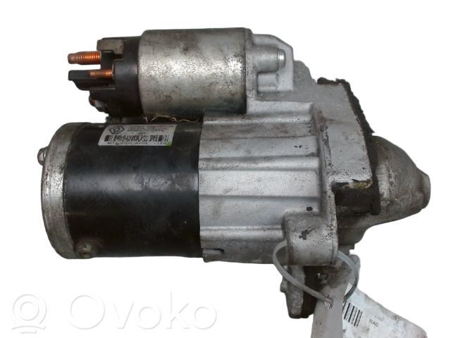 Rozrusznik   2330000Q3D,2330000Q3D,233006867R,ST02034