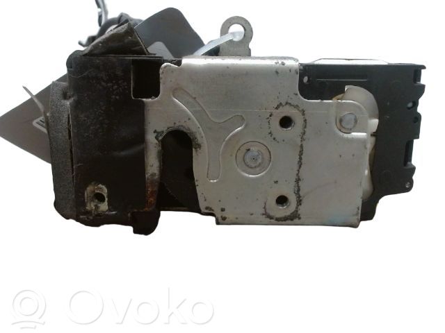 Ford Fiesta Serratura portiera anteriore 