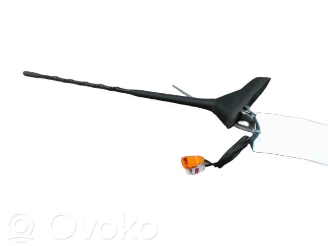 Peugeot 208 II Radion antenni 