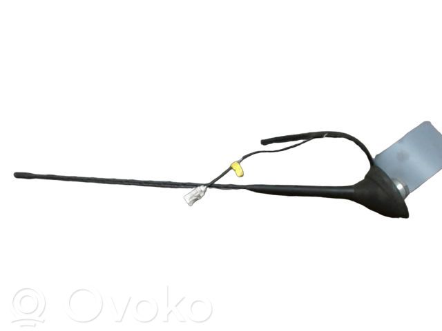 Peugeot 208 I Radion antenni 
