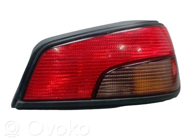 Peugeot 306 Luz trasera/de freno 
