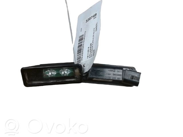 Éclairage de plaque d'immatriculation   1K8943021D,1140600,150183002,1K8943021A,1K8943021B,1K8943021C,1K8943021D,420943021,5F9943021