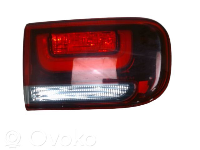 Citroen C4 Cactus Takaluukun takavalot 
