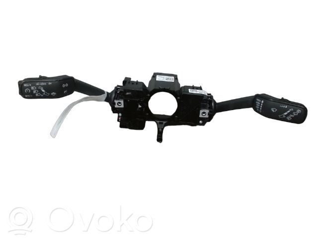 Skoda Fabia Mk3 (NJ) Commodo, commande essuie-glace/phare 