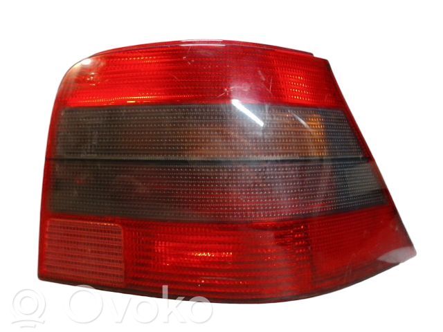 Volkswagen Golf IV Lampă spate în caroserie 