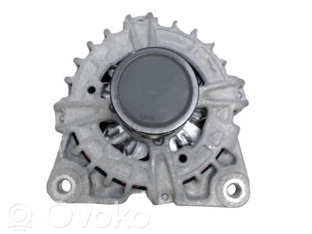 Dacia Sandero III Генератор 
