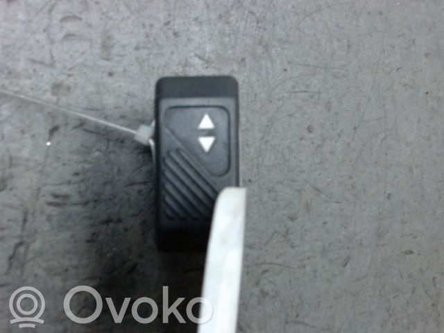 Renault Clio I Interruptor del elevalunas eléctrico 
