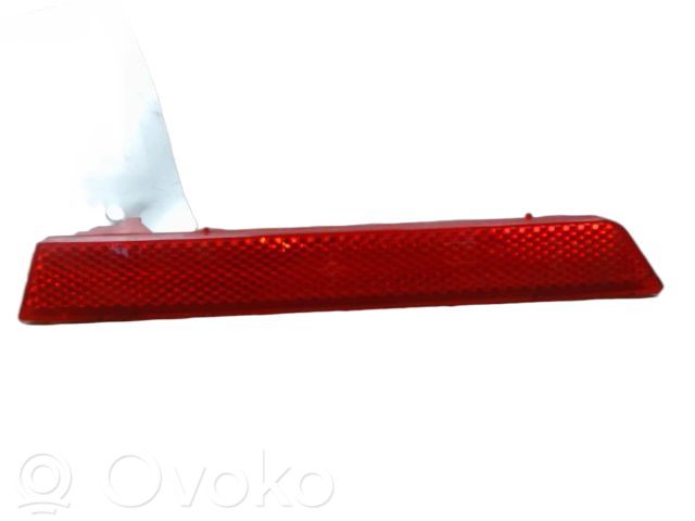 Peugeot 407 Reflector de faros/luces traseros 