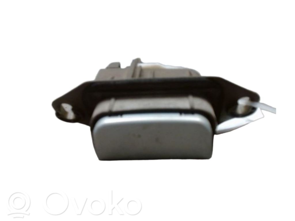 Renault Megane I Serrure verrouillage de coffre/hayon