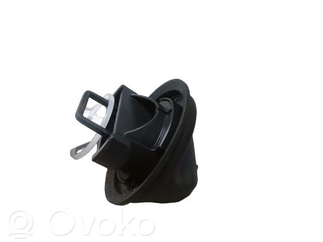 Renault Clio III Tappo del serbatoio del carburante