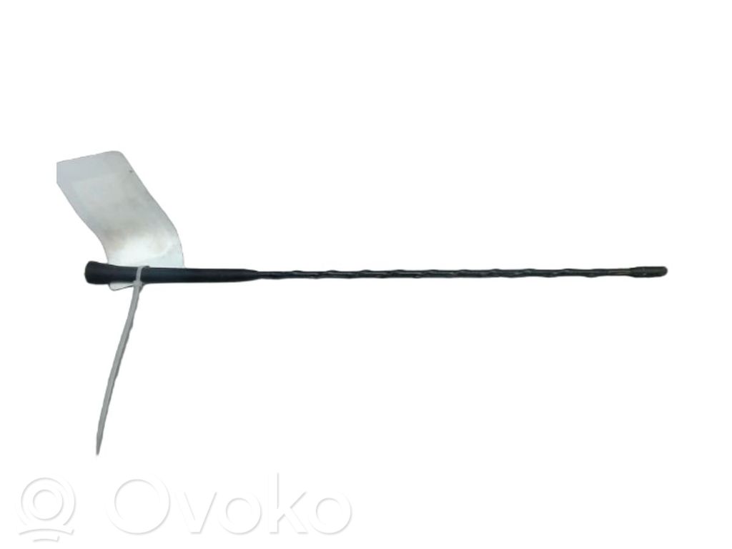 Renault Clio III Radion antenni 