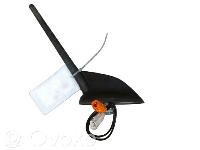 Peugeot 208 II Radion antenni