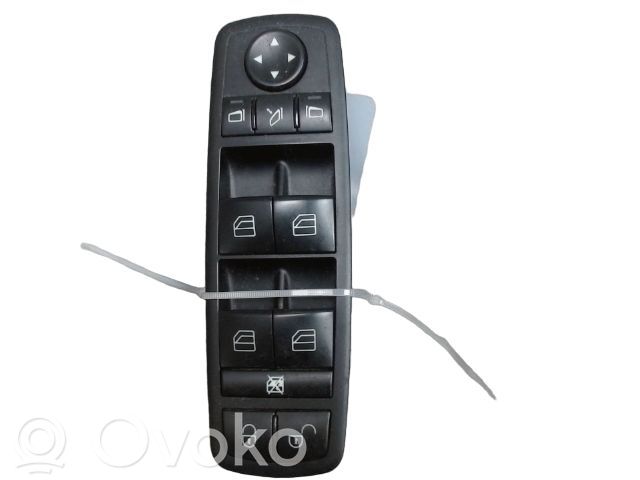 Mercedes-Benz A W169 Przyciski szyb 