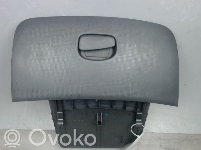 Renault Clio IV Handschuhfach 