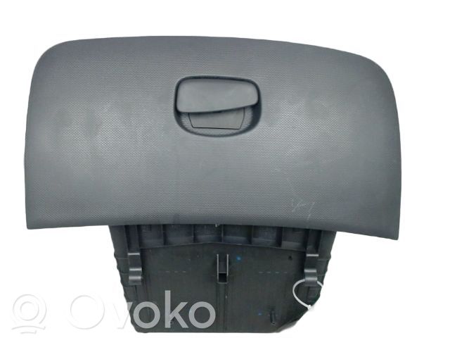 Renault Clio IV Daiktadėžė 