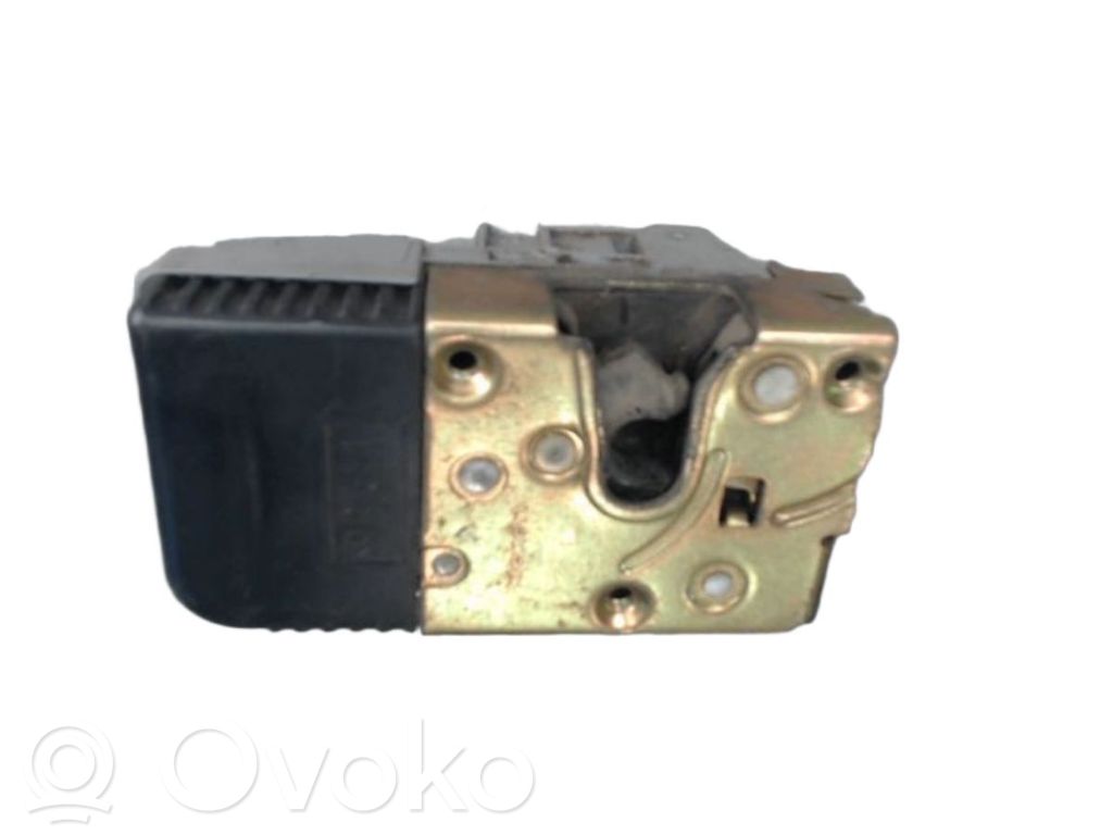 Zamek drzwi przednich   9135H9,9135H9
