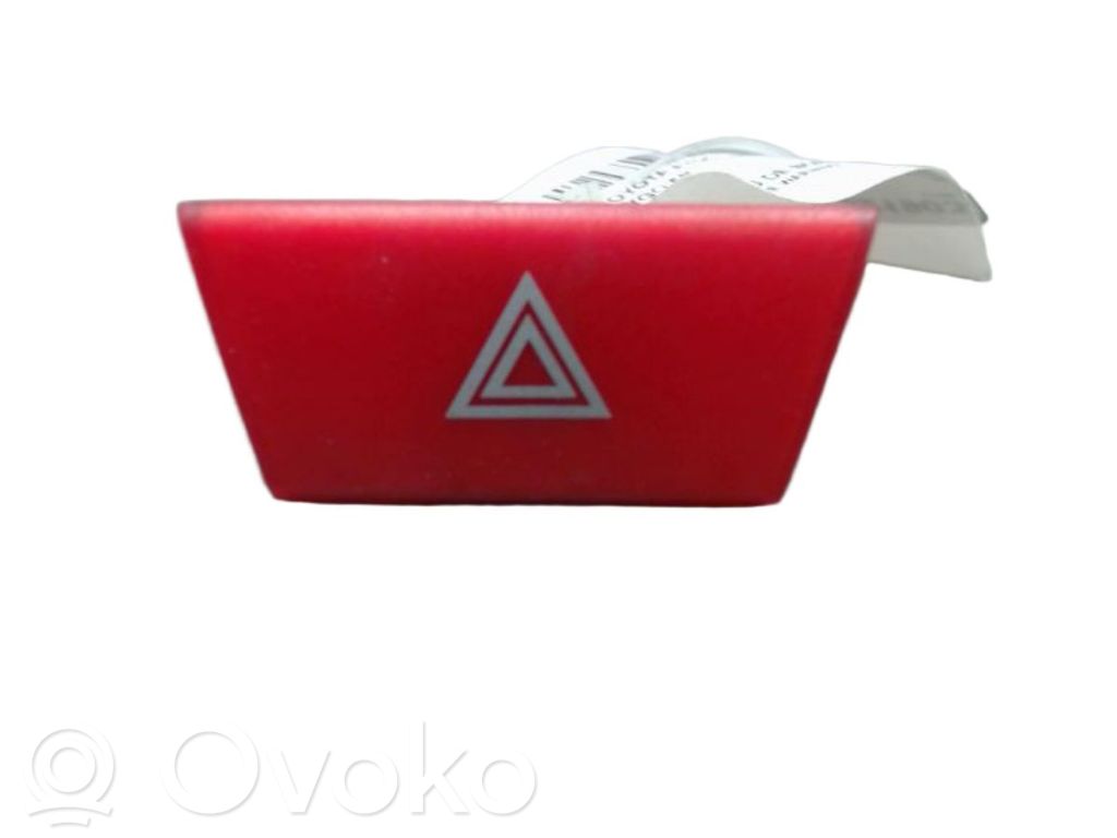 Toyota Aygo AB10 Comutator lumini pericol