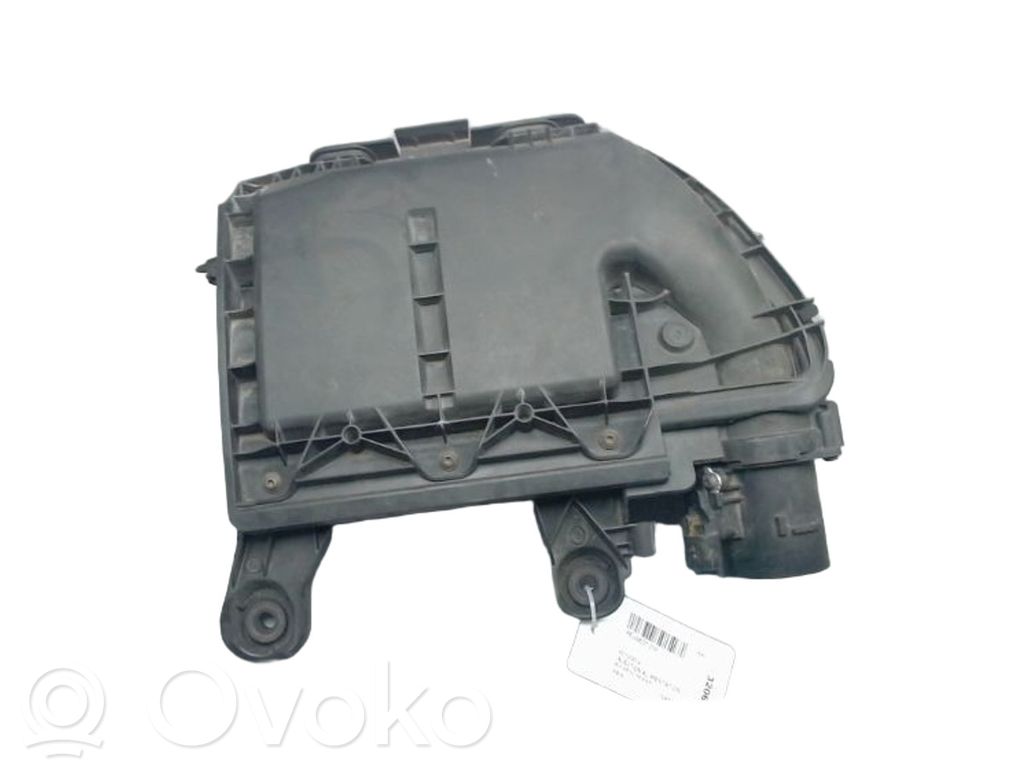 Peugeot 208 I Caja del filtro de aire 