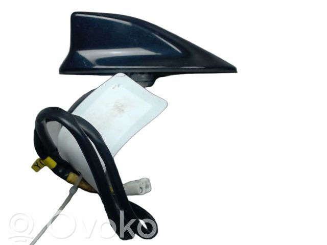 Toyota Auris E180 Antenne radio 