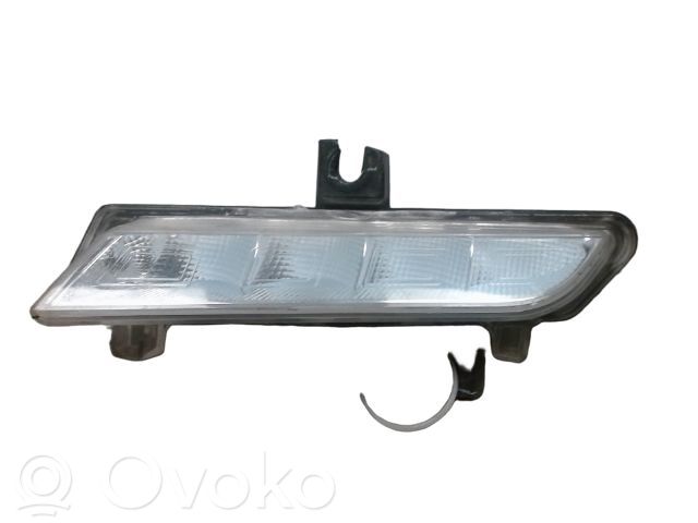 Renault Clio IV Faro diurno con luce led 
