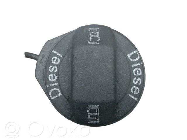 Audi A3 S3 8P Korek wlewu paliwa 
