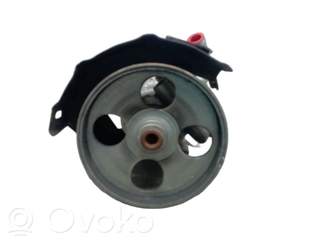 Peugeot Bipper Power steering pump 