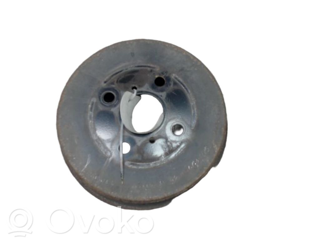 Toyota Yaris Hamulec bębnowy tylny