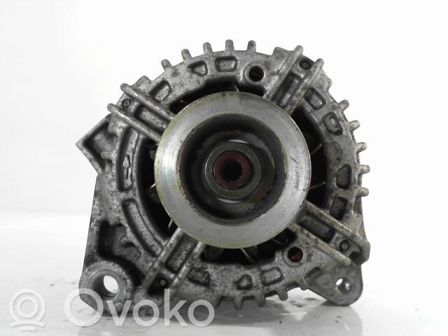 Toyota Avensis T250 Generatore/alternatore 
