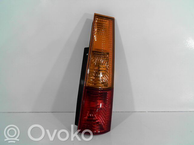Suzuki Ignis Luci posteriori 