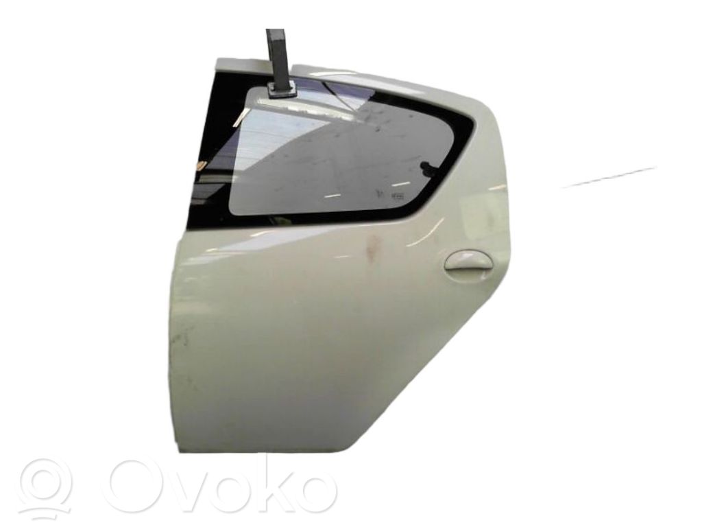 Toyota Aygo AB10 Porte arrière