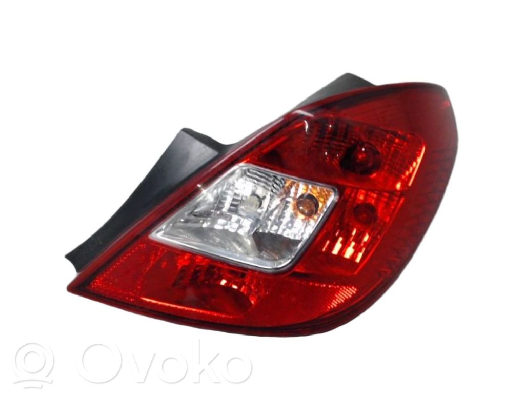 Opel Corsa D Feux arrière / postérieurs