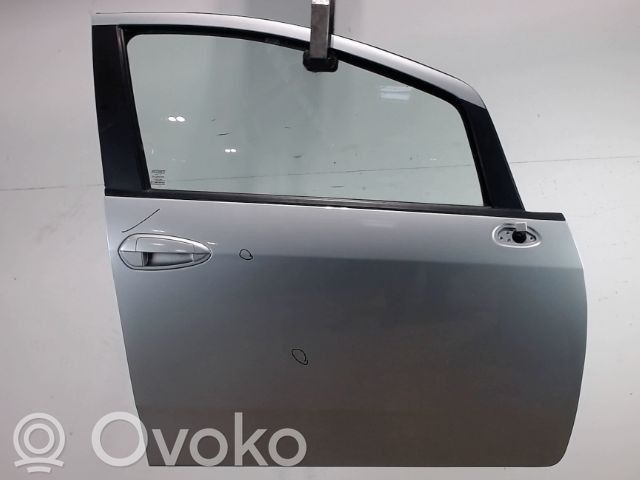 Fiat Grande Punto Porte avant 