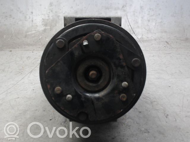 Renault Megane I Ilmastointilaitteen kompressorin pumppu (A/C)