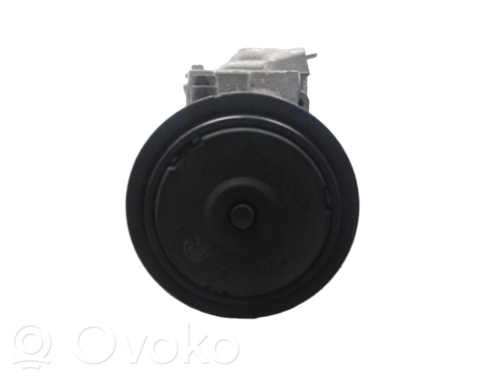 Volkswagen Polo IV 9N3 Compressore aria condizionata (A/C) (pompa)