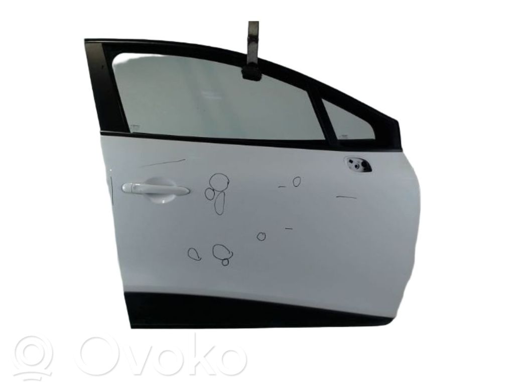 Renault Clio IV Drzwi przednie