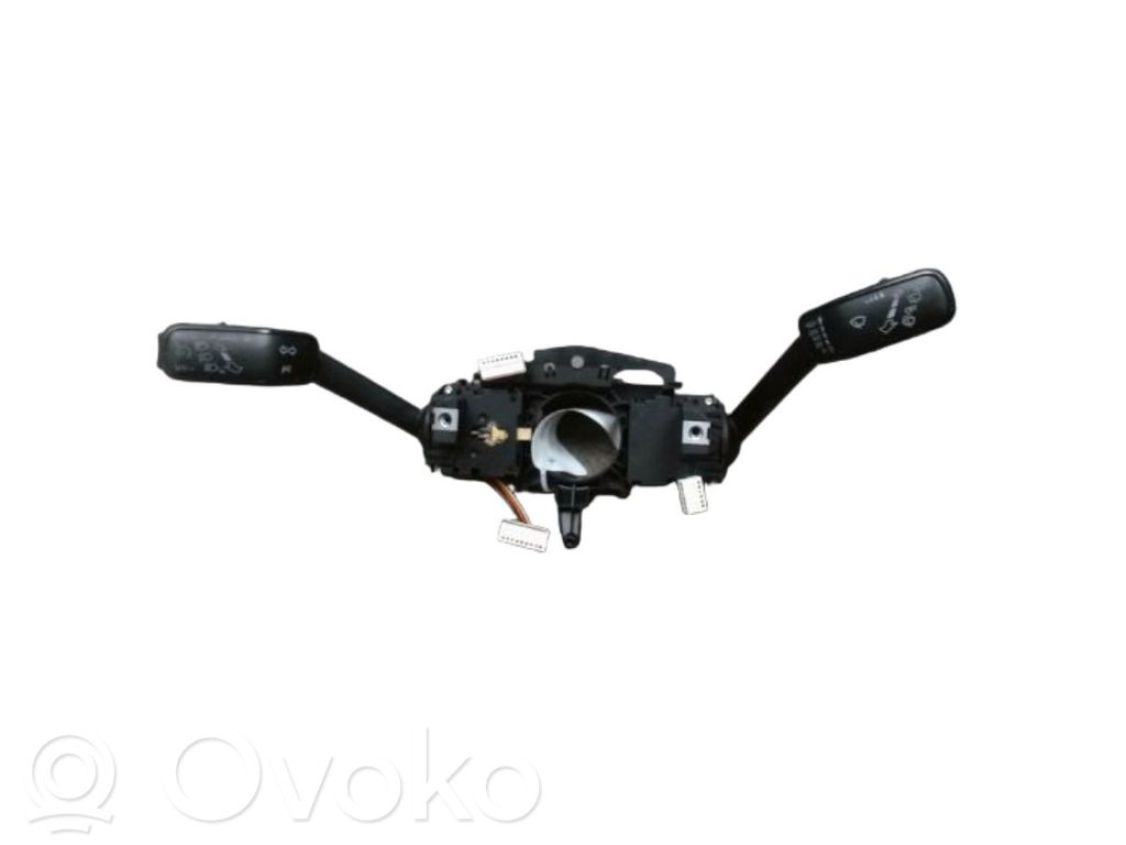 Seat Leon (5F) Commodo, commande essuie-glace/phare