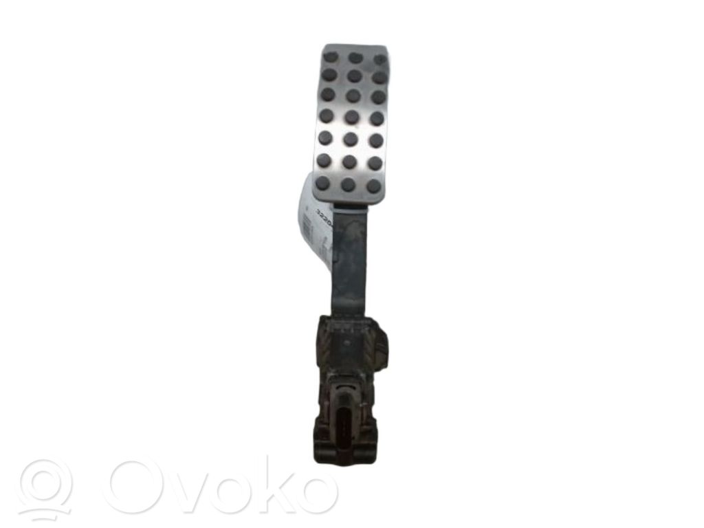Mercedes-Benz A W177 Pedal del acelerador