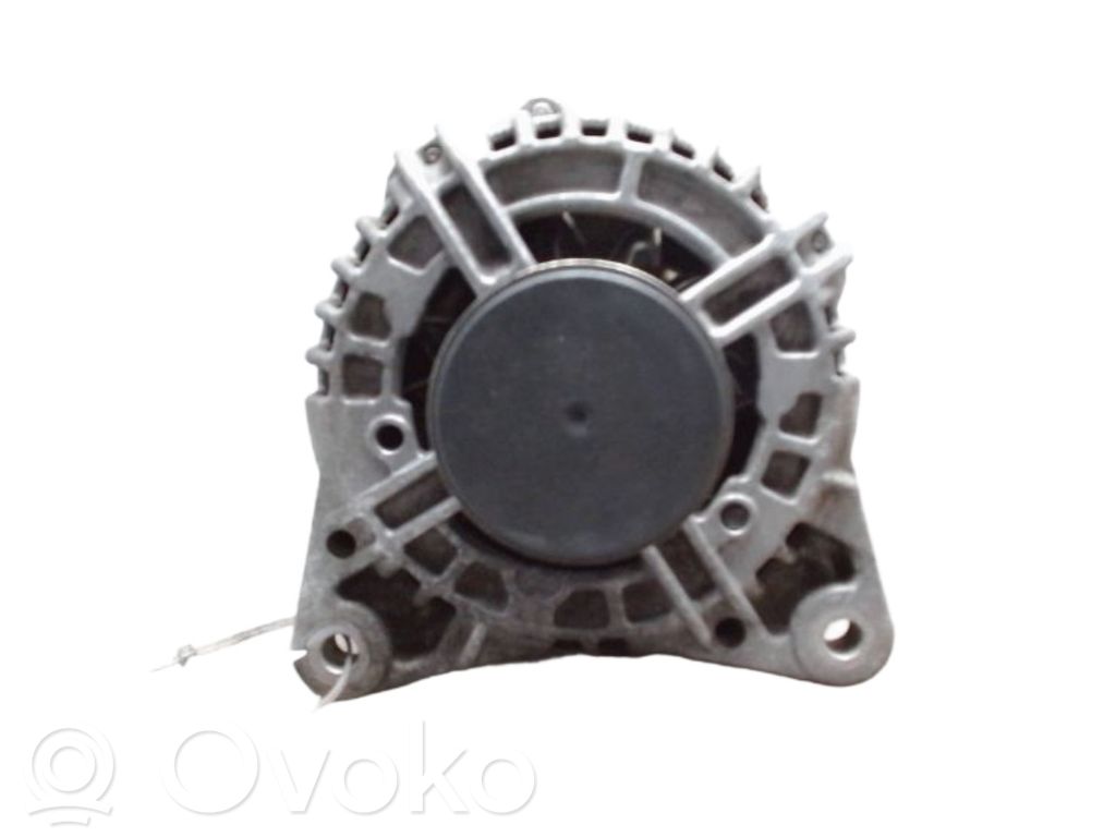 Nissan Juke I F15 Generatore/alternatore