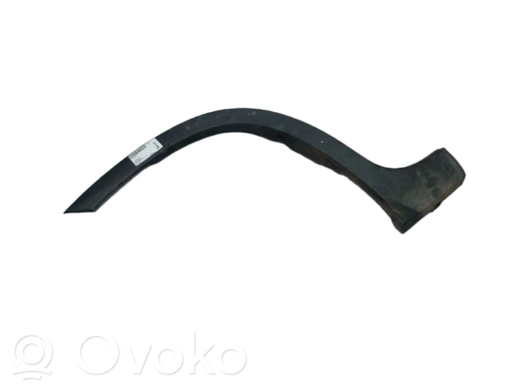 Fiat 500L Etupyöräkotelon koristelista